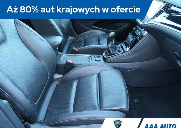 Opel Astra cena 42000 przebieg: 180255, rok produkcji 2017 z Zawadzkie małe 379